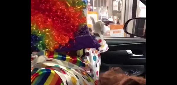  Clown gets dick sucked while ordering food